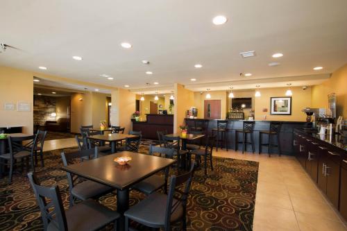 Cobblestone Inn & Suites - Eads