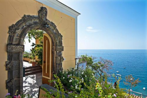 Albergo California - image 6