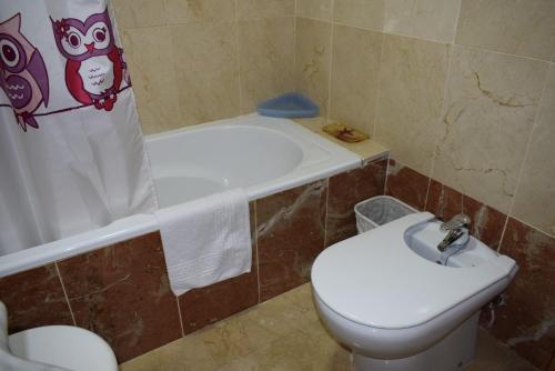 Apartment image 10
