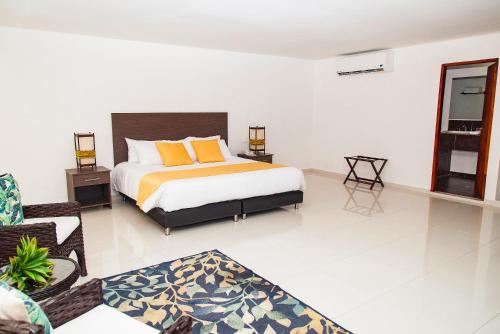 Sol Caribe San Andres All Inclusive Sol Caribe San Andrés All Inclusive is a popular choice amongst travelers in San Andres Island, whether exploring or just passing through. Offering a variety of facilities and services, the hotel pro