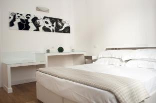 LHP Suite Napoli Parco Margherita, Neapel (Foto 8)