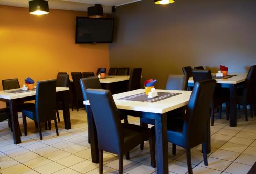 Étterem, OXCafe Hostel in Saula