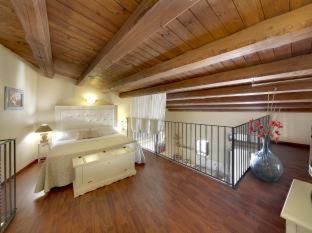 อาร์เตมิเซีย รีสอร์ท (Artemisia Resort) in รากูซา