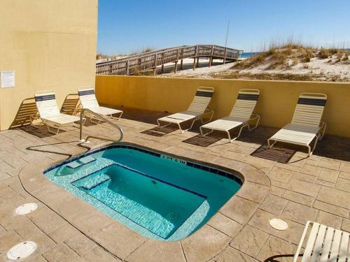 Island Royale by Bender Vacation Rentals - image 8