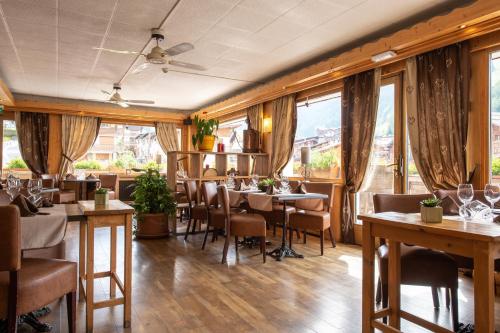 ห้องอาหาร, Hotel La Montagne in ลา คูซา