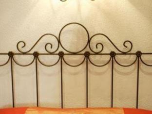Hostal Manuela by gaiarooms, Madrid (fotografie 9)