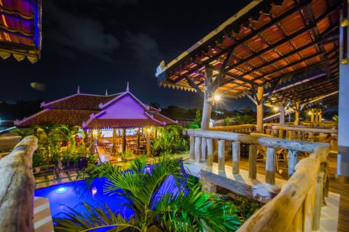 ทัศนียภาพ, โมลอปปอร์ วิลลา (Moloppor Villa) in พระตะบอง