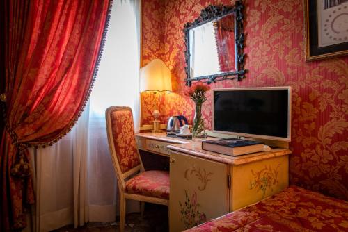 Hotel Santo Stefano - image 3