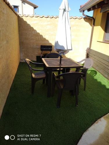 Dārzs, Apartamentos Rurales El Casarejo in Cantalojas