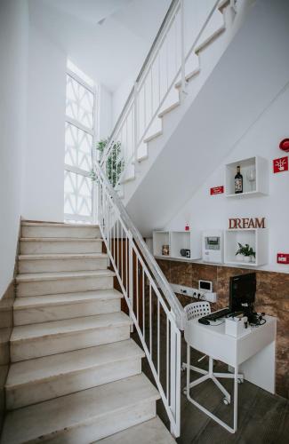 ردهة, DREAMS HOUSE in فارو