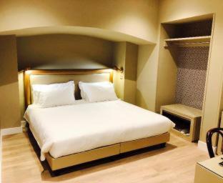 Caruso Place Luxury Rooms & Suites, Neapel (Foto 10)