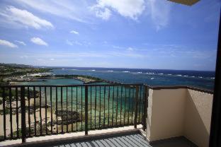 호텔 브리즈베이 마리나 (Hotel Breezebay Marina) in 시기라 해변