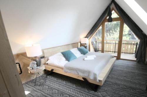Superior Chalet image 2