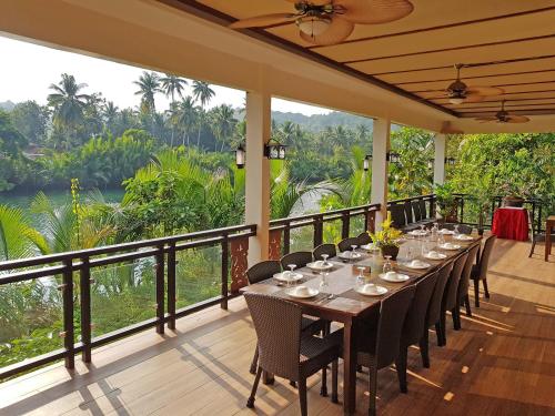 Restaurant, Loboc River Resort in Loboc