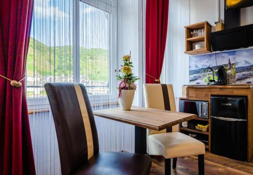 MoselUnion - "schlafen & genießen" in โคคเฮม