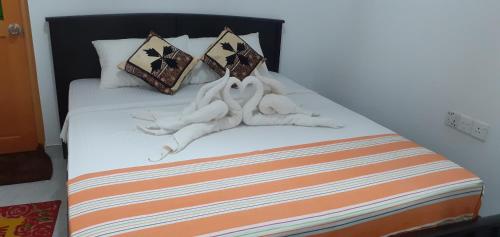 Deluxe Double Room image 7