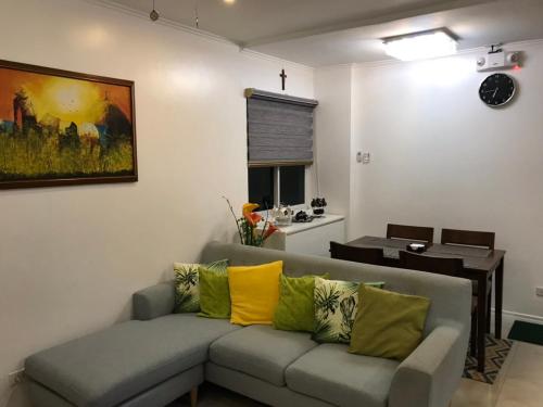 Cozy 2BR Primavera Condo Near Golf Course and Attractions