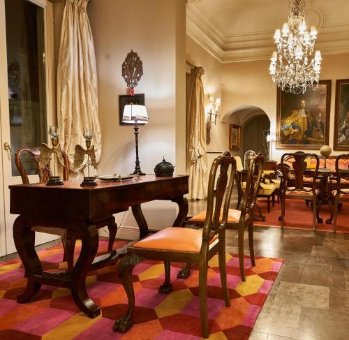 阿斯莫多吉斯拉酒店 (Asmundo di Gisira) in 卡塔尼亚