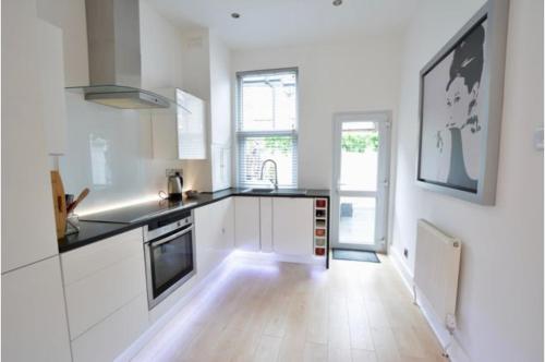 Smart London Townhouse, , London