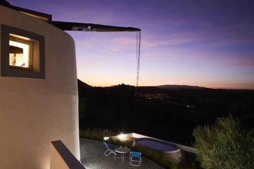 Moinho do Barulho in São Bartolomeu De Messines