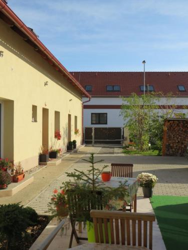 Exterior view, Rivendell Apartments in Tuchlovice