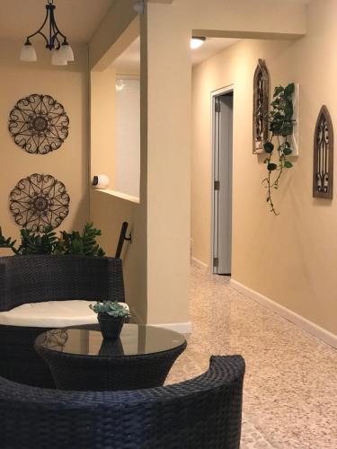 Lobby, Itza-Bella Suites in Isabela