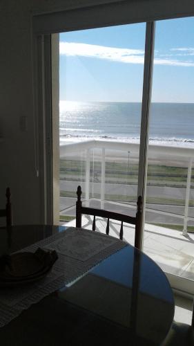 DEPARTAMENTO FRENTE AL MAR 2 1/2 AMBIENTE in 바리오 콘스티투시온