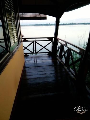 Anouxa Guesthouse in Champasak