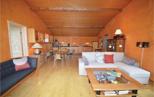  Stunning Home In Faxe With 2 Bedrooms And Wifi in Faxe