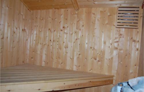  Awesome Home In Hejls With 4 Bedrooms, Sauna And Wifi in Hejls