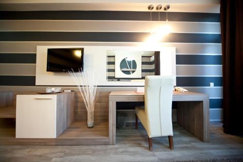 Hotel Confort - image 2