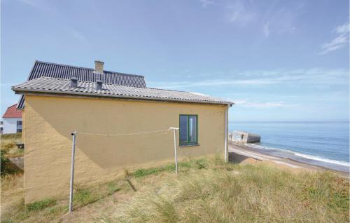 4 Bedroom Beautiful Home In Frstrup