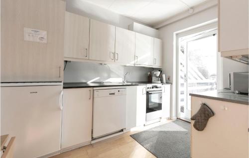 Kitchen, Lovely Apartment In Allinge With Wifi in Allinge