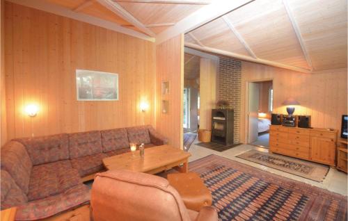 Beautiful Home In Vggerlse With 3 Bedrooms And Sauna in Vaeggerlose