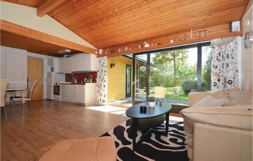 Holiday Home Skovlindvej Væggerløse Xi in Vaeggerlose