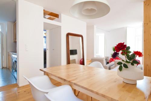 Bairrus Lisbon Apartments - Graça - main image