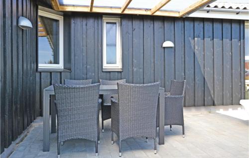  Amazing Home In Fan With 3 Bedrooms And Wifi in Sønderho
