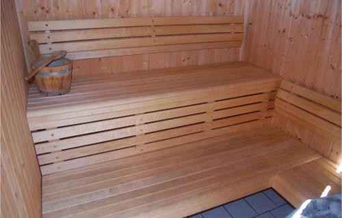 Peldbaseins, Holiday Home Rudbjerg Strandvej in Dannemare