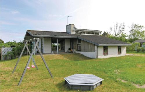  Awesome Home In Hirtshals With 3 Bedrooms, Sauna And Wifi, Pension in Hirtshals bei Bjergby