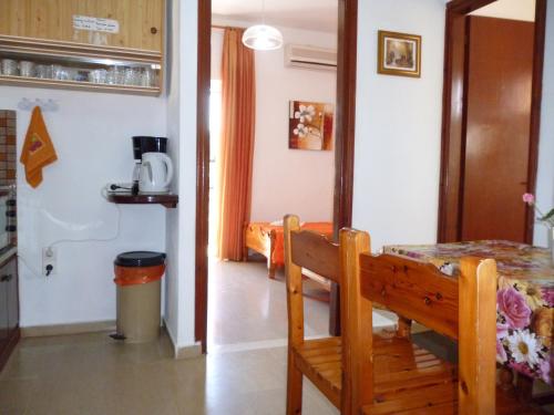 Kostas Apartments & studios - image 11