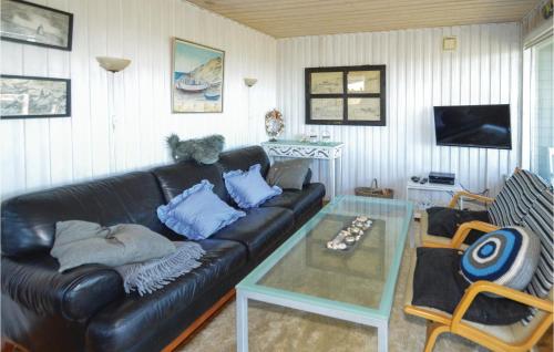  2 Bedroom Nice Home In Hjørring in Lønstrup