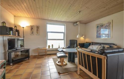 Cuina, Five-Bedroom Holiday Home In Thisted in Sonder Vorupor