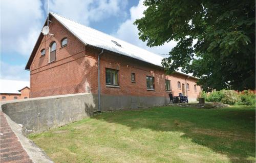 Stunning Home In Thyholm With Kitchen