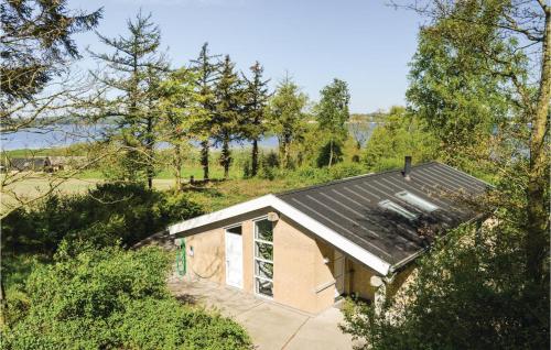 Lovely Home In Fars With Kitchen