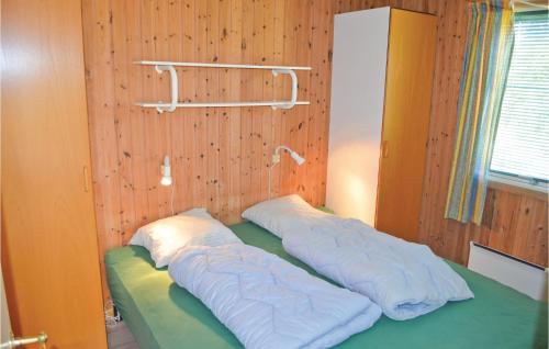 Awesome Home In Væggerløse With Wifi in Idestrup