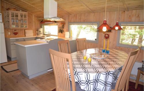  Amazing Home In Nrre Nebel With 3 Bedrooms, Sauna And Wifi in Lønne Hede
