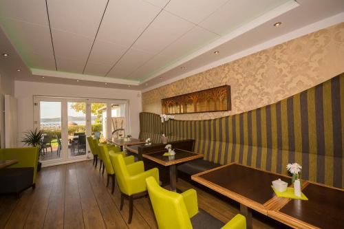 Restaurant, Pension Villa Seefrieden in Ostseebad Binz