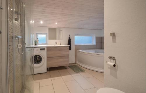 kopalnica, Holiday Home Ringvejen Rømø Iv in Bolilmark