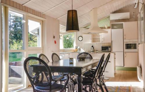  Amazing Home In Gilleleje With 4 Bedrooms, Sauna And Wifi in Gilleleje