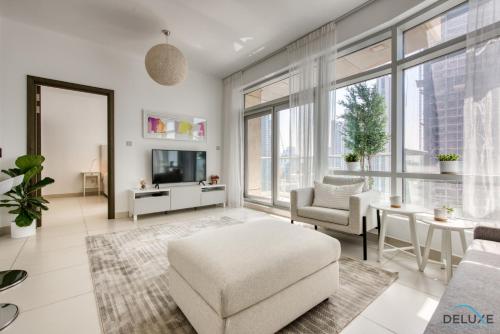 One Bedroom Apartment in The Lofts T West by Deluxe Holiday Homes - image 9